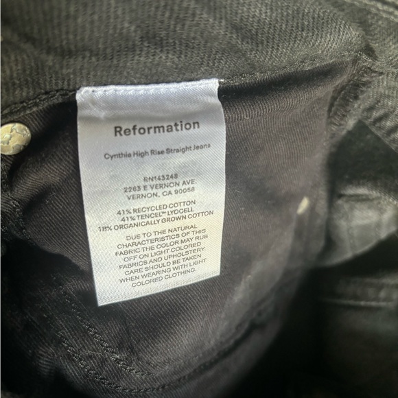 Reformation Cynthia High Rise Straight - Picture 6 of 7